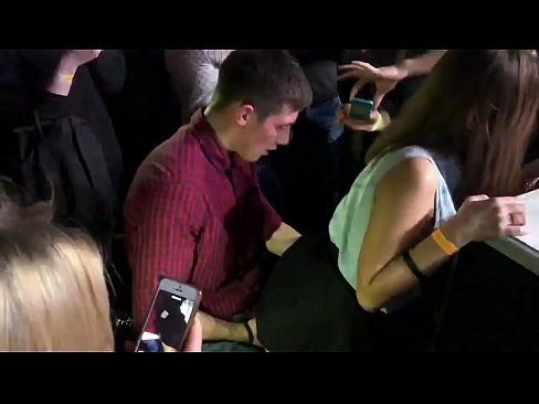 ❤️ ibalopo gidi ni a Russian nightclub. 18-odun-atijọ Russian girl ni anus ati obo buru jai ni a nightclub ️ ni onihoho% yo.videolucrativo.top% ﹏